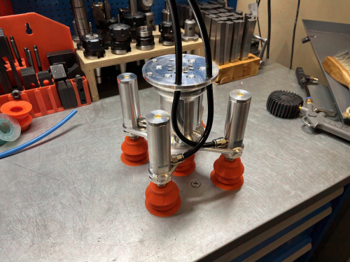 Управляемые присоски